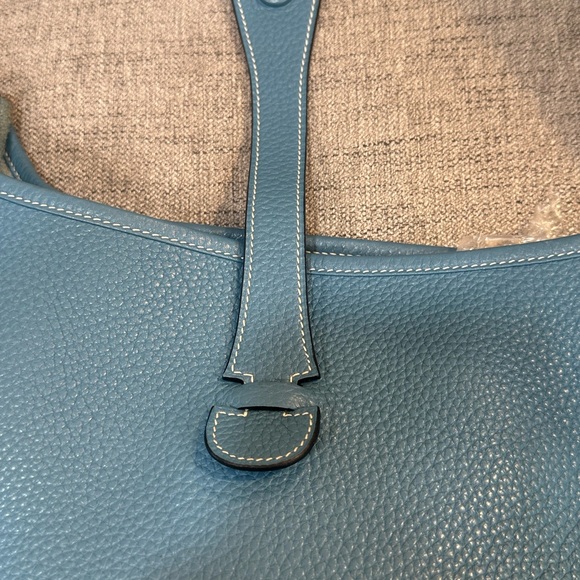 Hermes Evelyne GM III in Blue Jean Clemence with palladium hardware - Picture 10 of 16